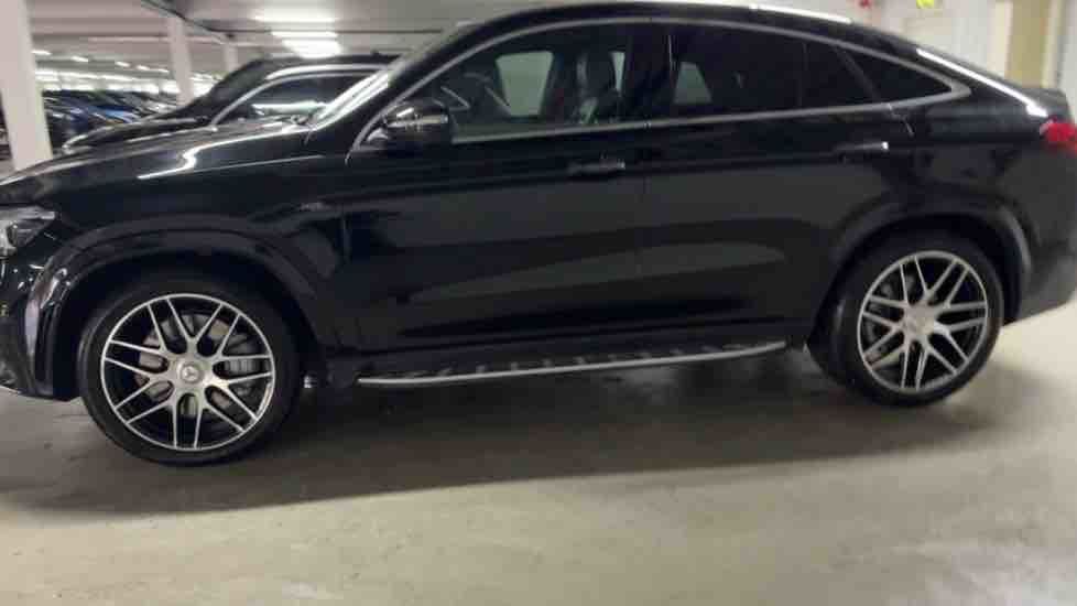 More views of Mercedes-Benz GLE