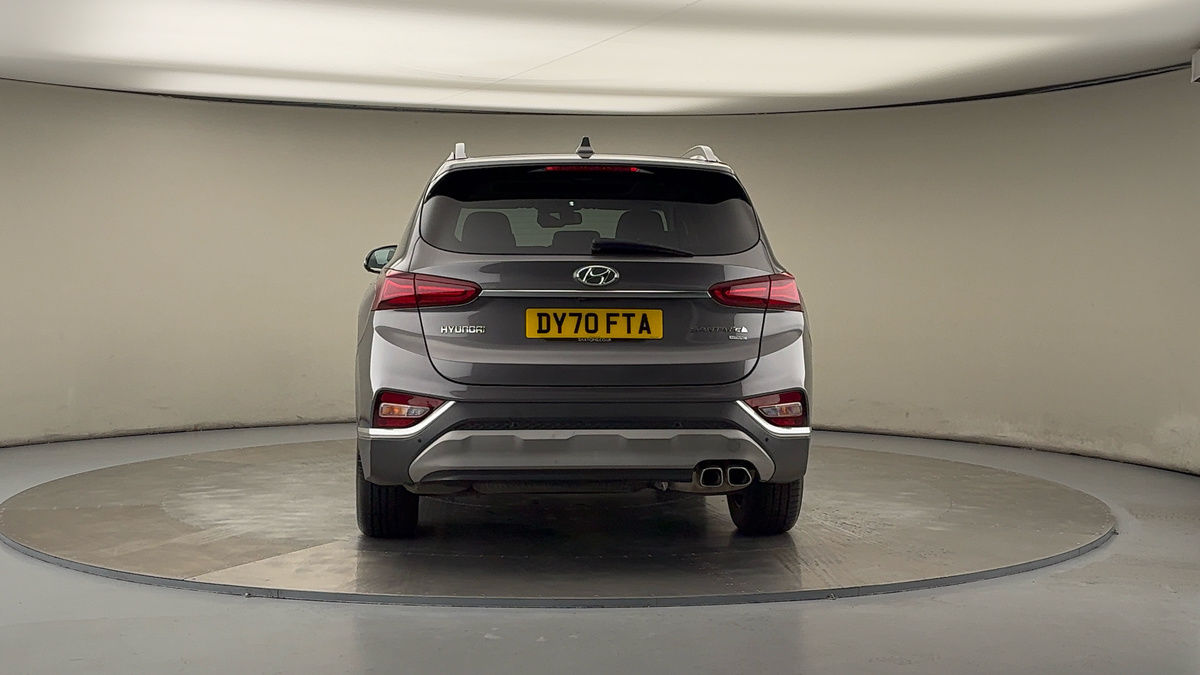 More views of Hyundai Santa Fe