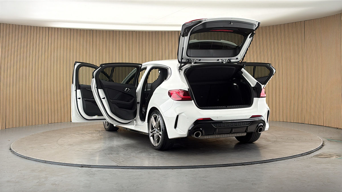 More views of BMW 1 Series