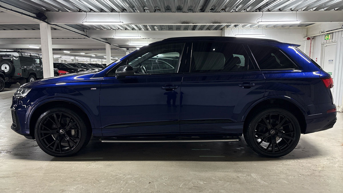 Audi Q7 Image 15