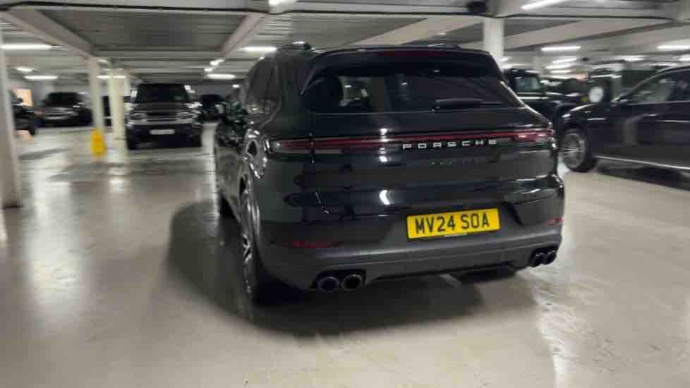 More views of Porsche Cayenne