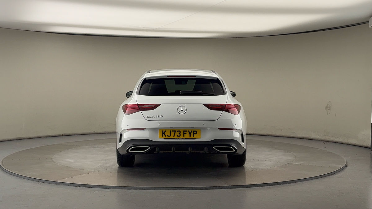 Mercedes-Benz CLA Image 4