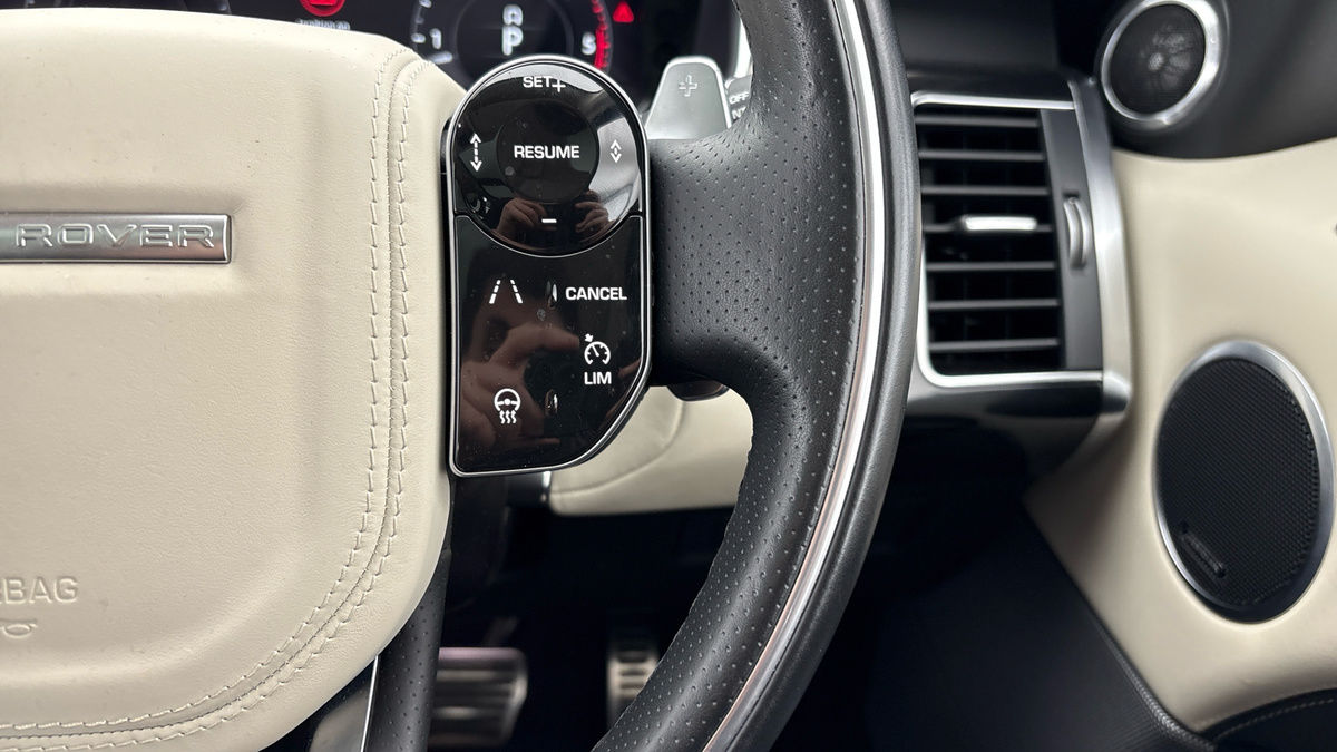 Land Rover Range Rover Sport Image 14