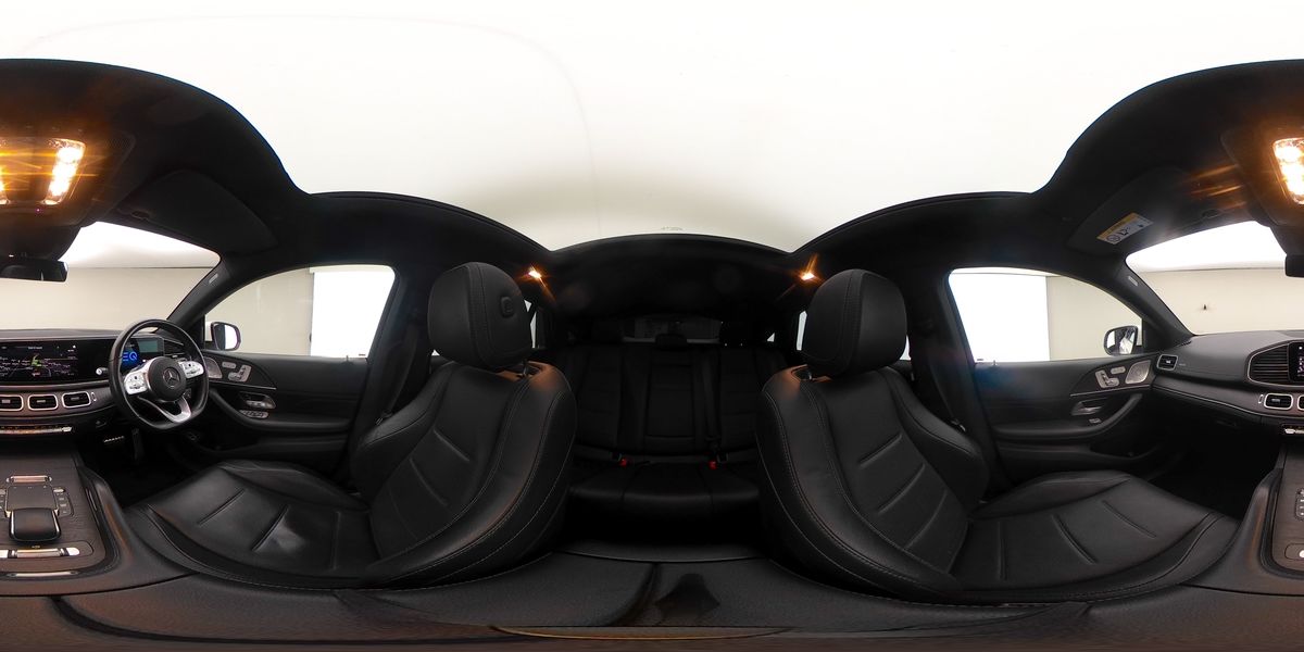 More views of Mercedes-Benz GLE