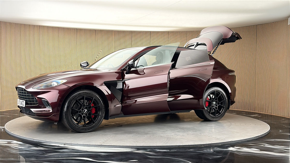 More views of Aston Martin DBX
