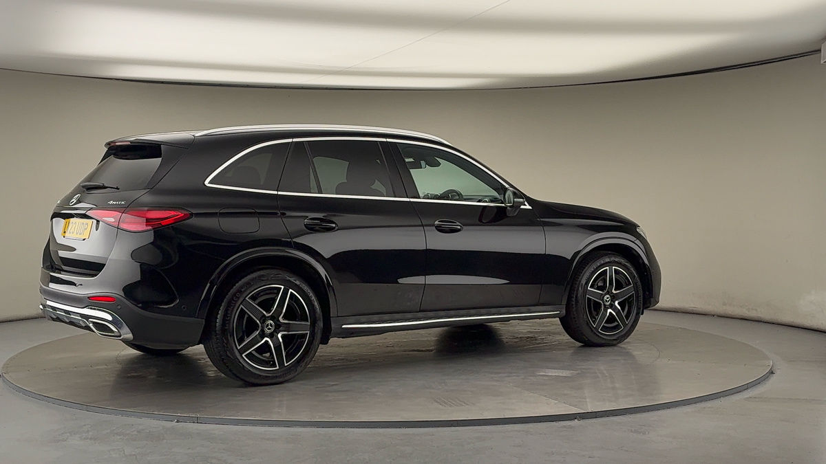 More views of Mercedes-Benz GLC