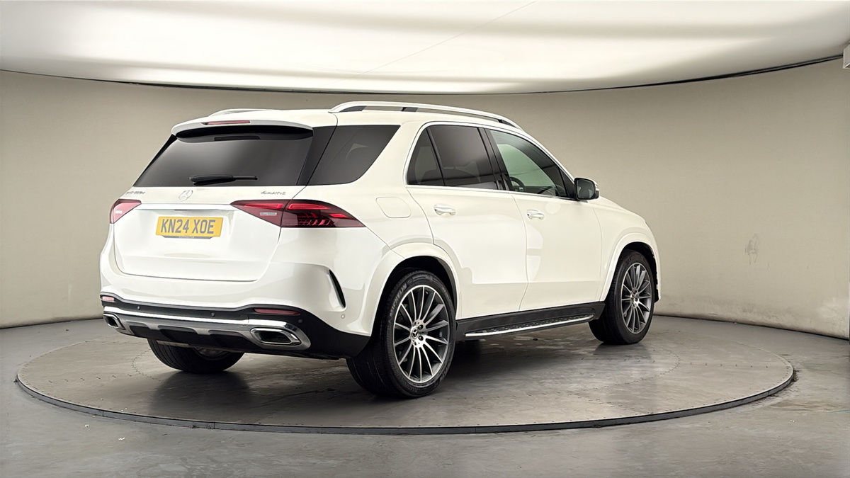 More views of Mercedes-Benz GLE