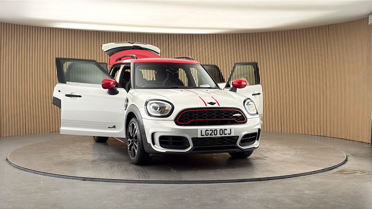 More views of MINI Countryman