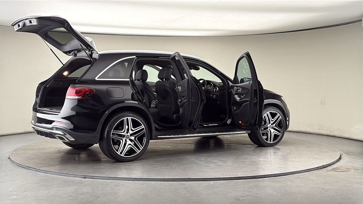 More views of Mercedes-Benz GLC