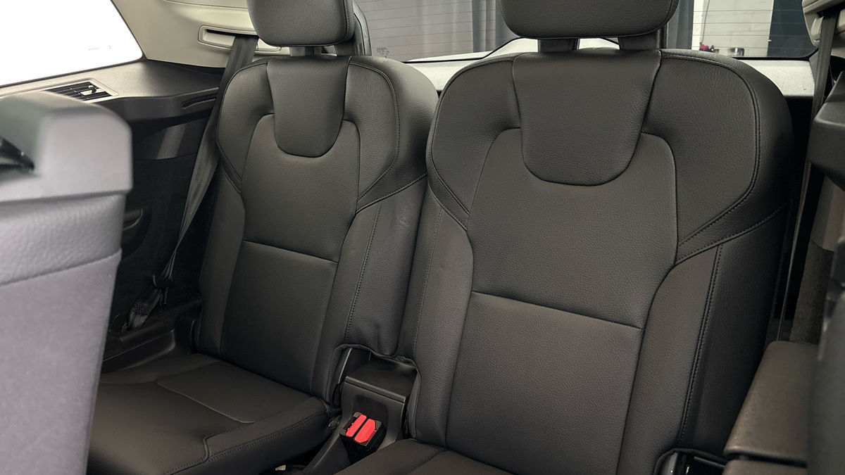 Volvo XC90 Image 25