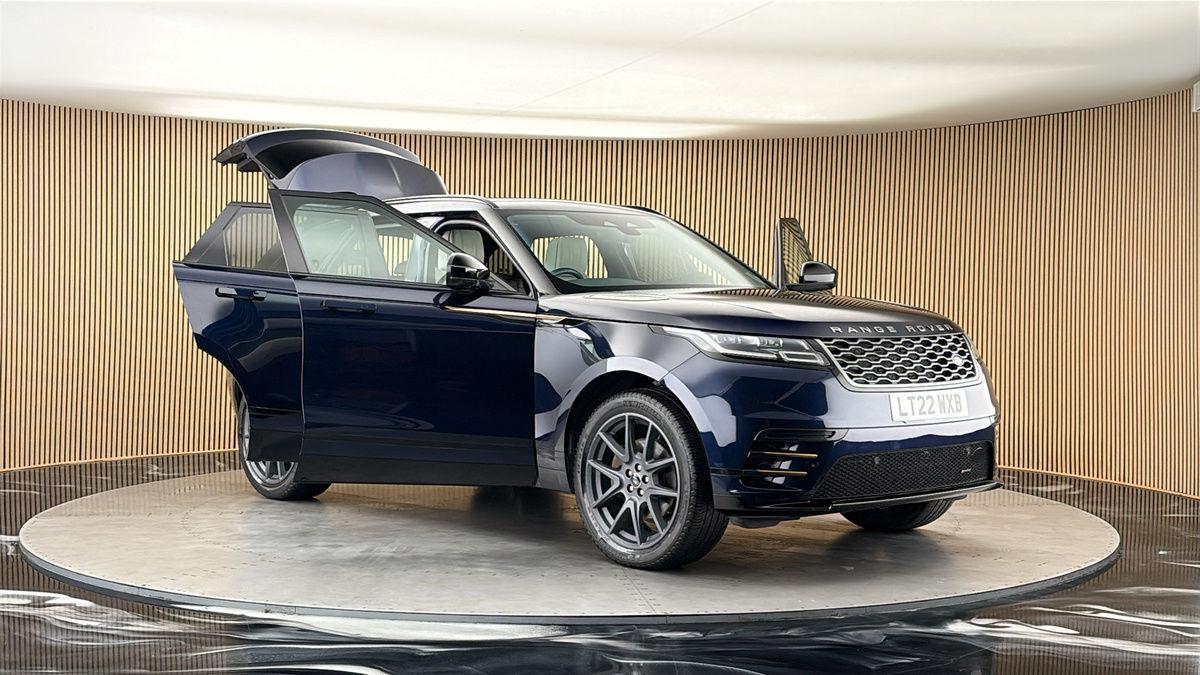 More views of Land Rover Range Rover Velar