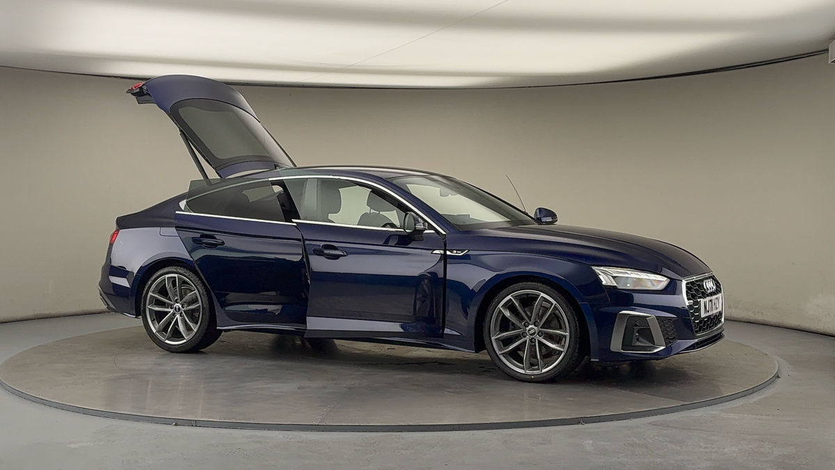 More views of Audi A5