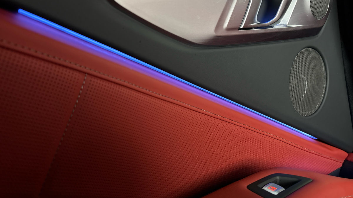 BMW XM Image 31