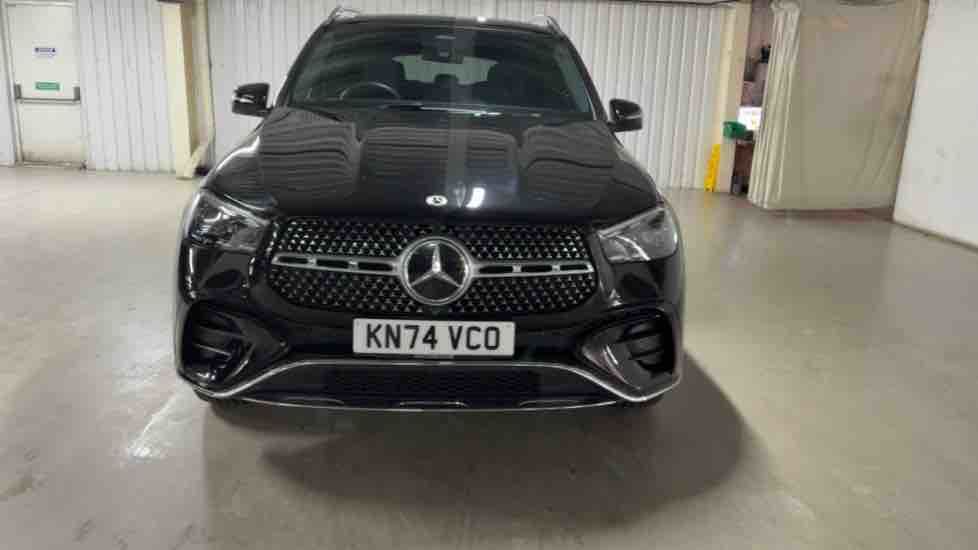 More views of Mercedes-Benz GLE