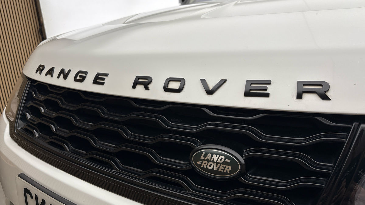 Land Rover Range Rover Sport Image 24
