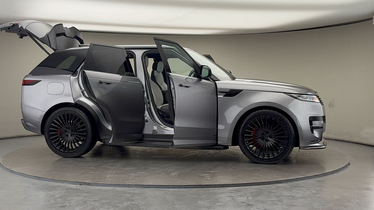 More views of Land Rover Range Rover Sport