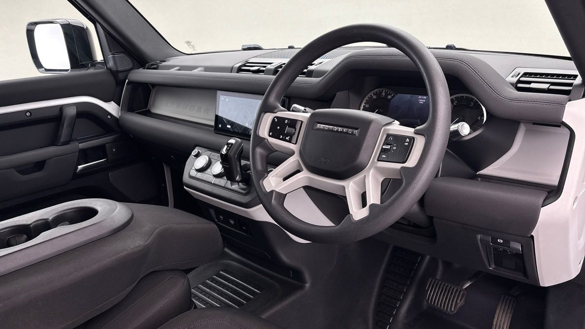 Land Rover Defender 90 Urban Image 5