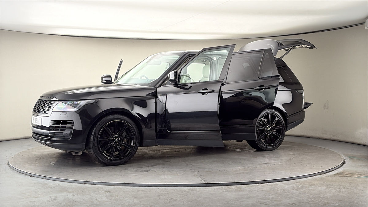 More views of Land Rover Range Rover