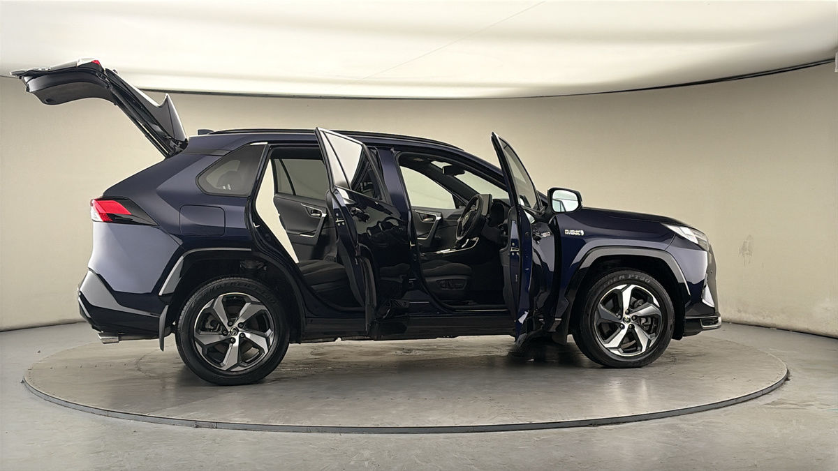 More views of Toyota RAV4