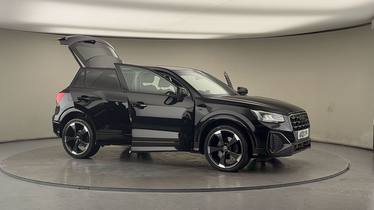 More views of Audi Q2