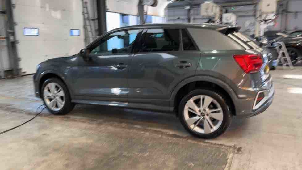 More views of Audi Q2