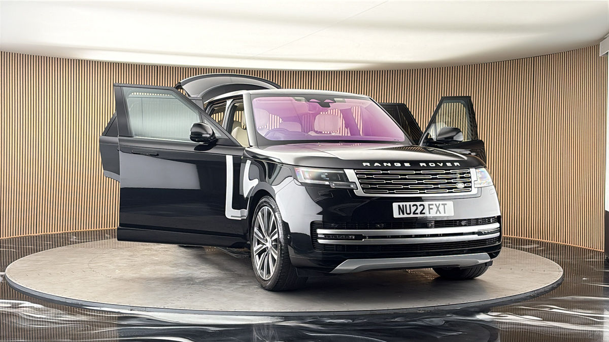 More views of Land Rover Range Rover