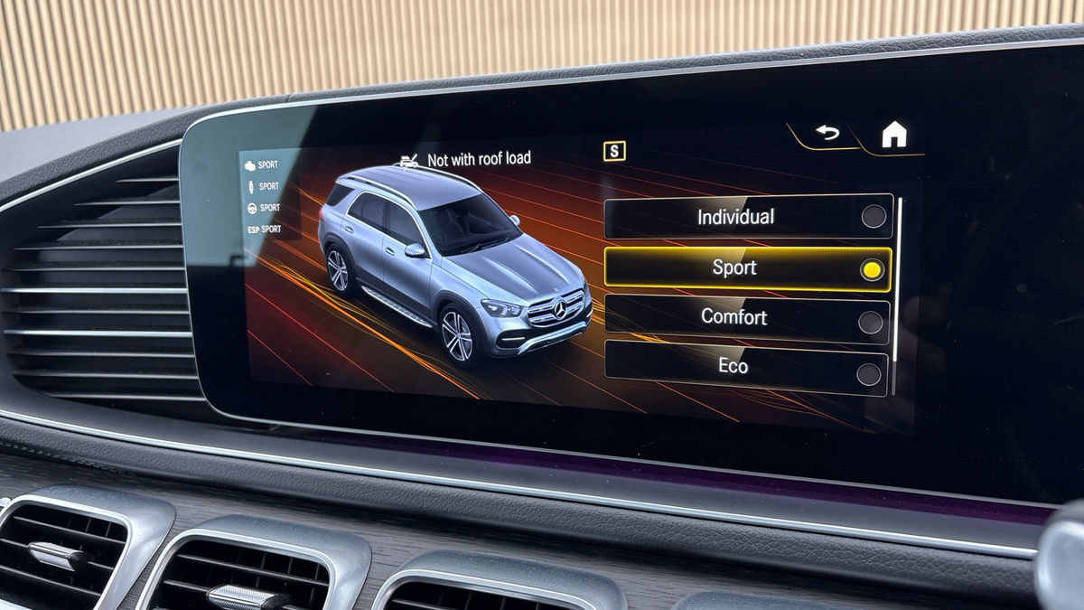 Mercedes-Benz GLE Image 35