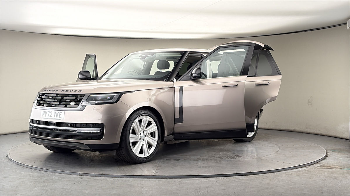 More views of Land Rover Range Rover