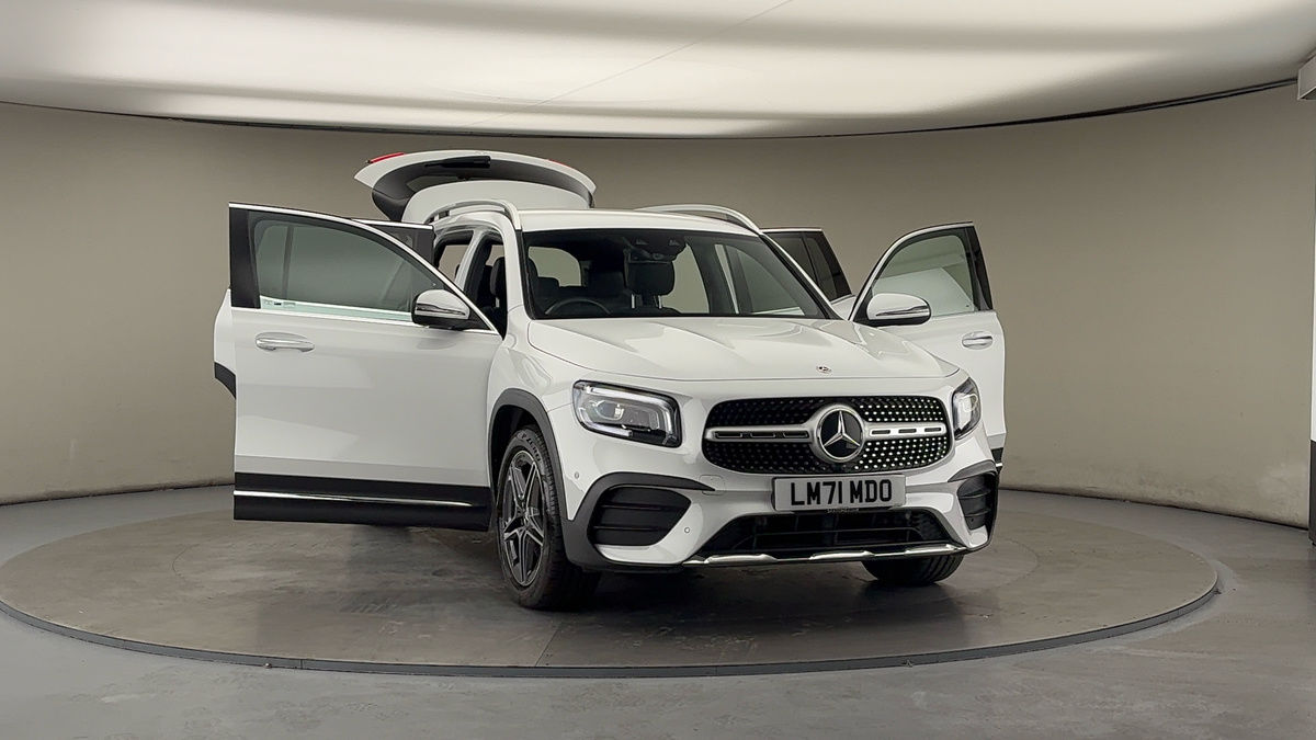 More views of Mercedes-Benz GLB