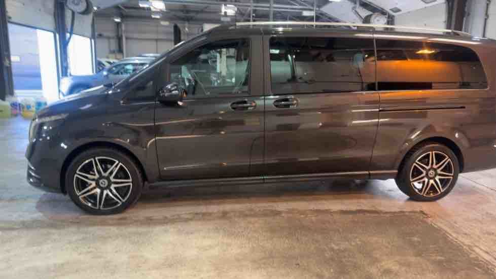 More views of Mercedes-Benz V Class