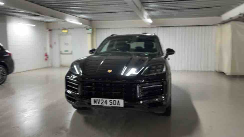 More views of Porsche Cayenne