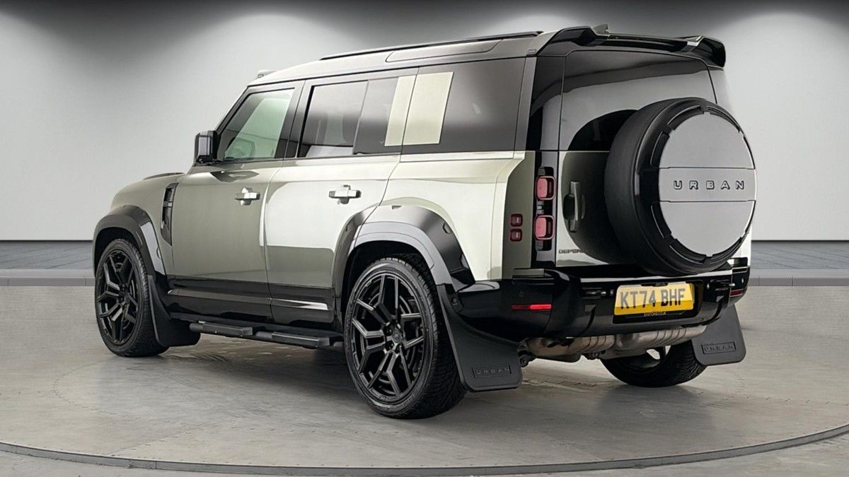 Land Rover Defender 110 Urban Image 2