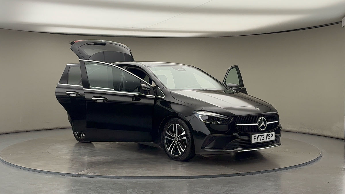 More views of Mercedes-Benz B Class