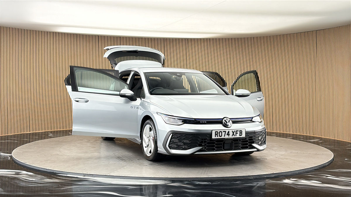 More views of Volkswagen Golf