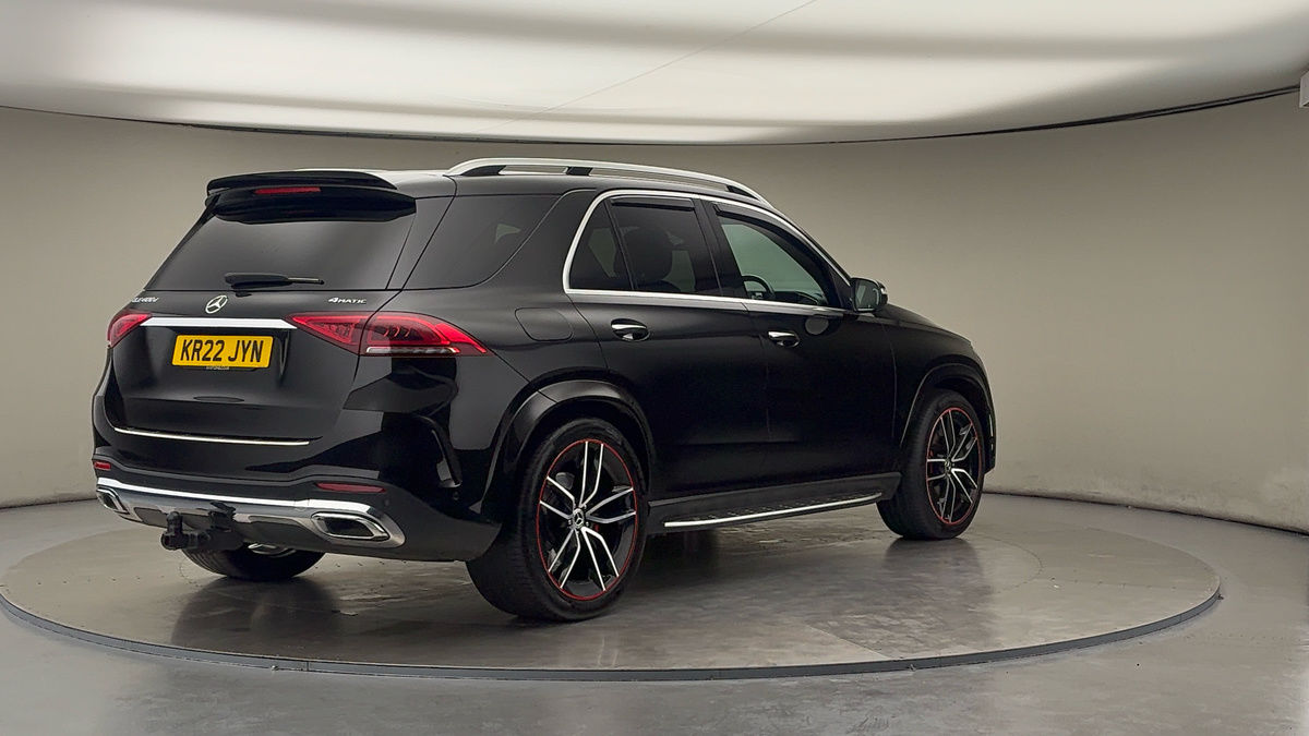 More views of Mercedes-Benz GLE