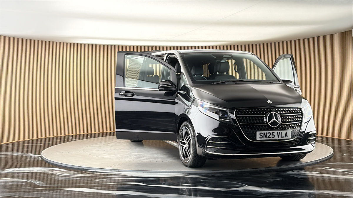 More views of Mercedes-Benz V Class