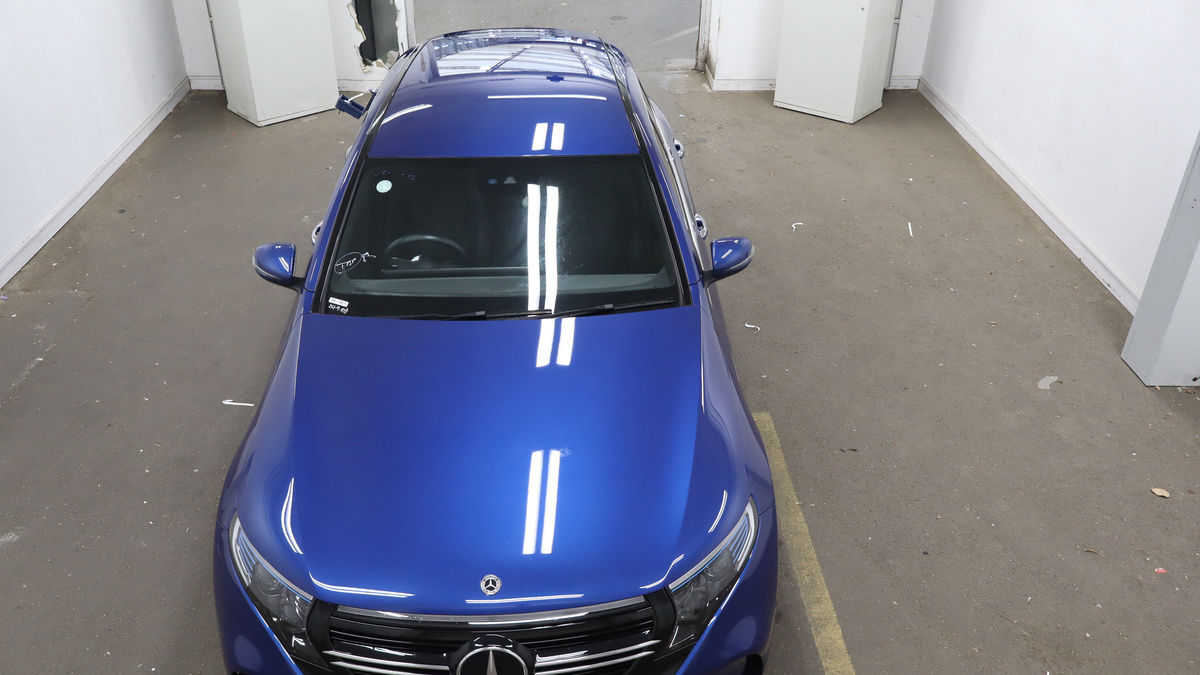 Mercedes-Benz EQC Image 7