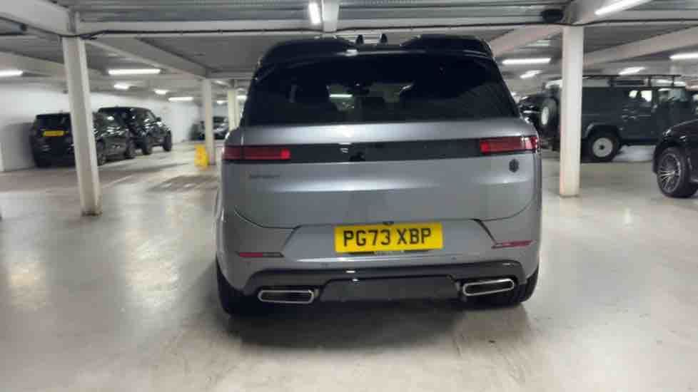 More views of Land Rover Range Rover Sport