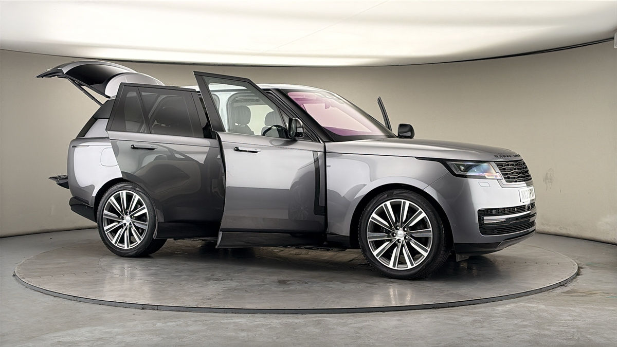 More views of Land Rover Range Rover