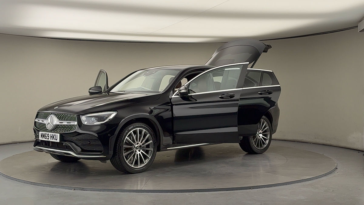 Mercedes-Benz GLC Image 22