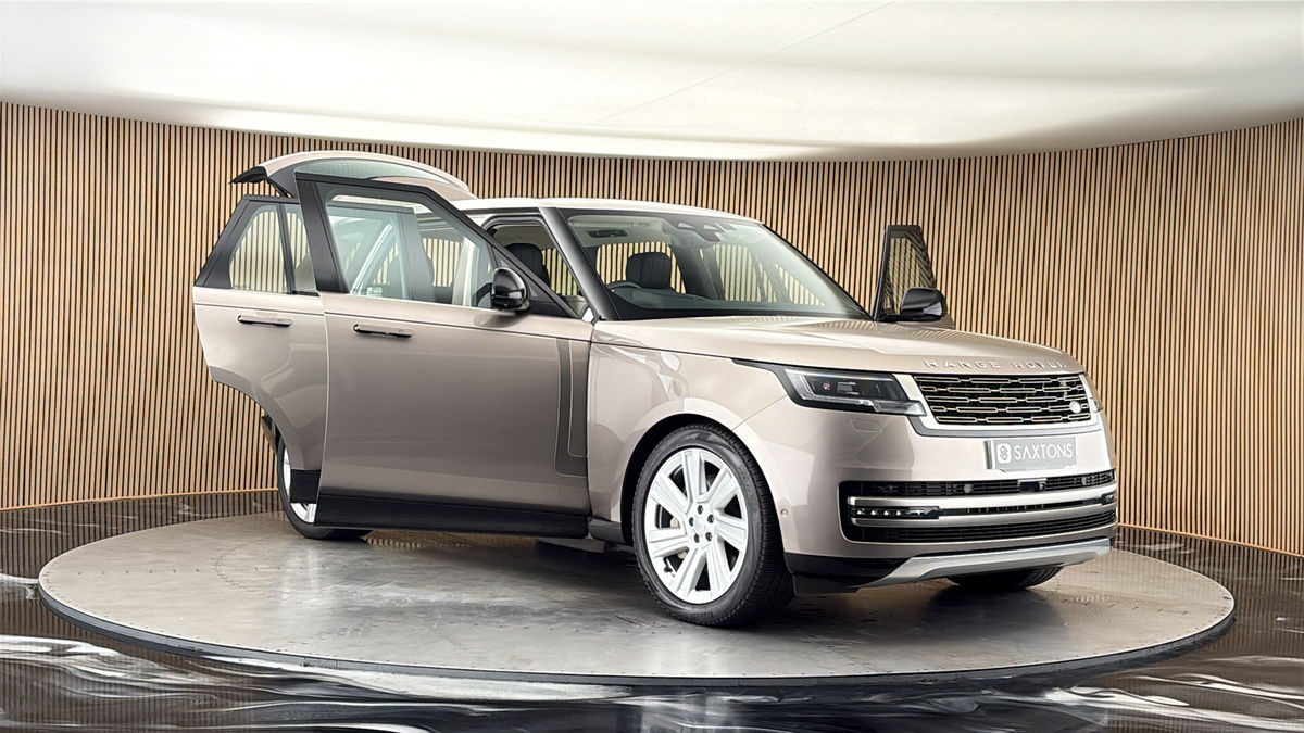 More views of Land Rover Range Rover