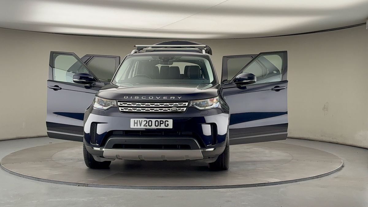 More views of Land Rover Discovery