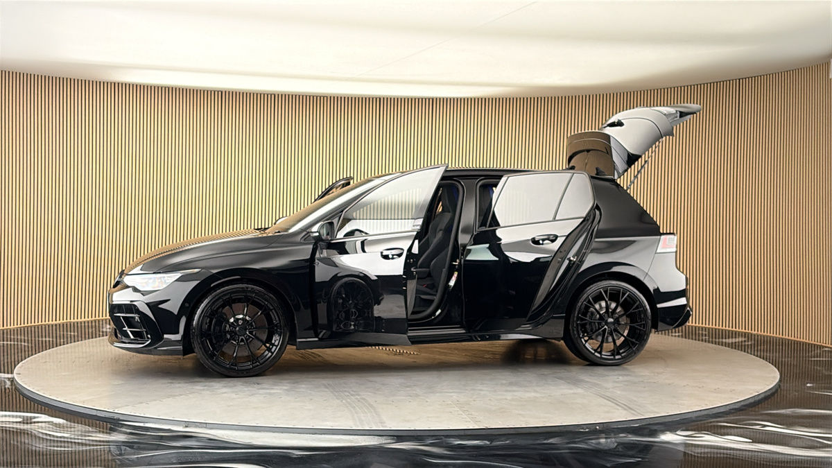 More views of Volkswagen Golf