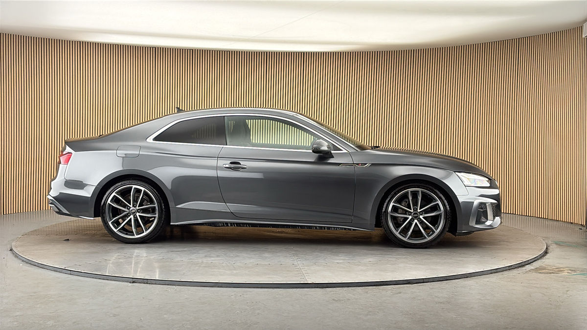 More views of Audi A5