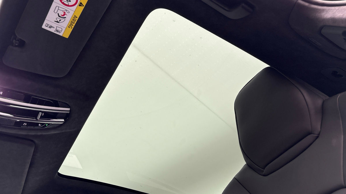 Porsche Cayenne Image 6