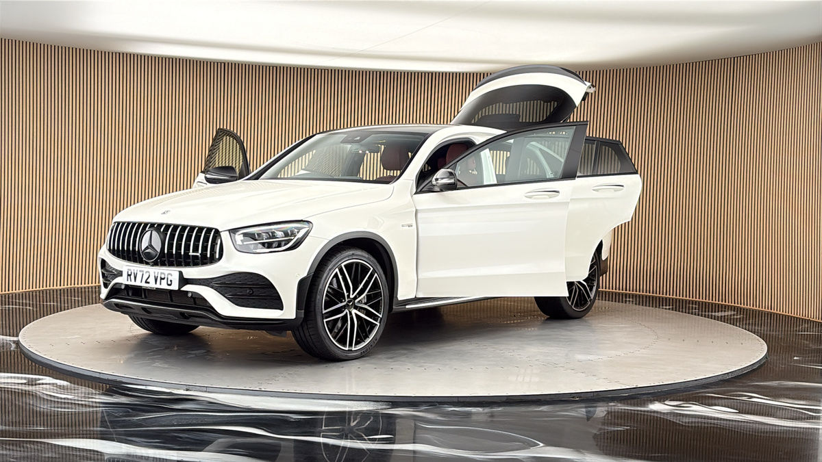 More views of Mercedes-Benz GLC