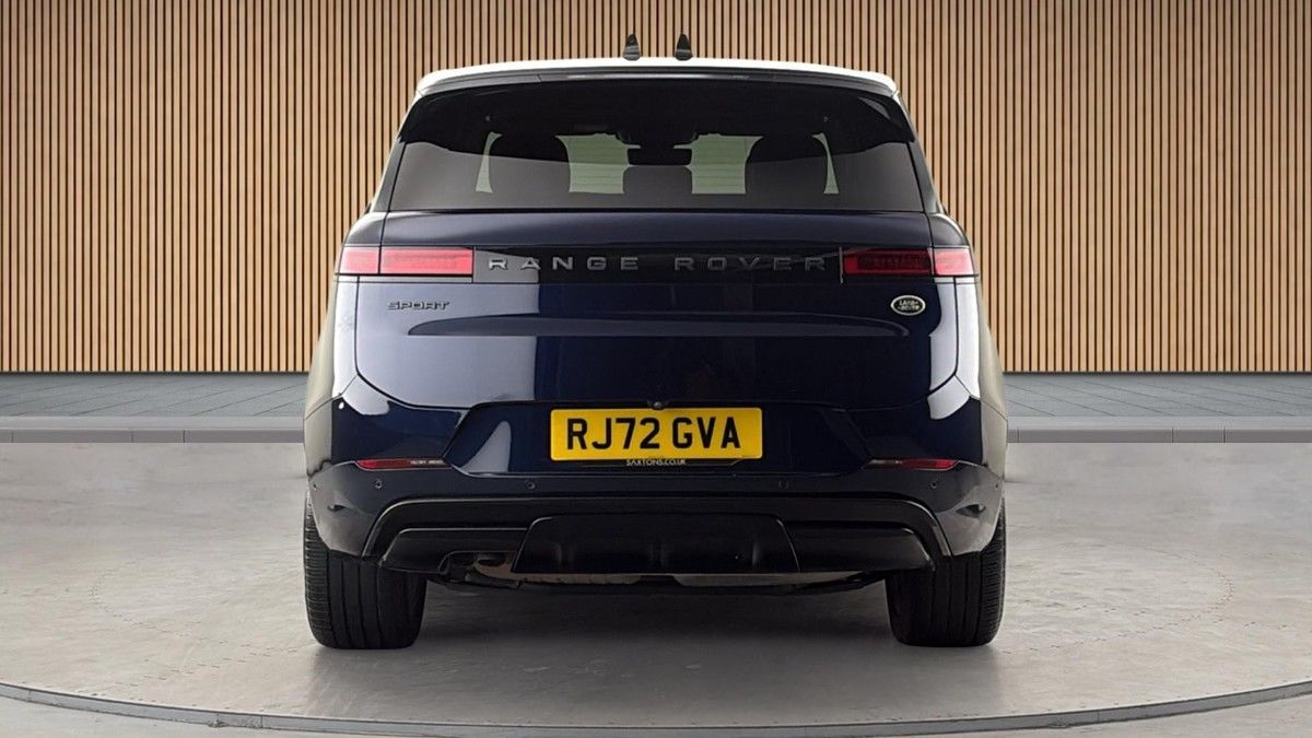 Land Rover Range Rover Sport Image 4