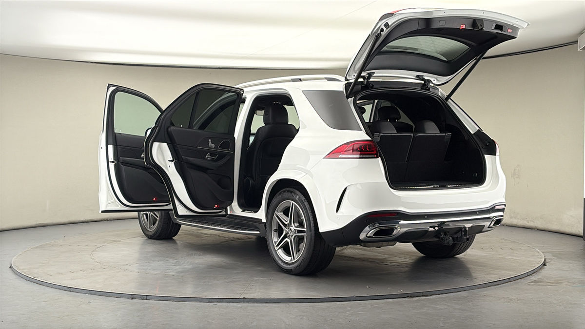 Mercedes-Benz GLE Image 23