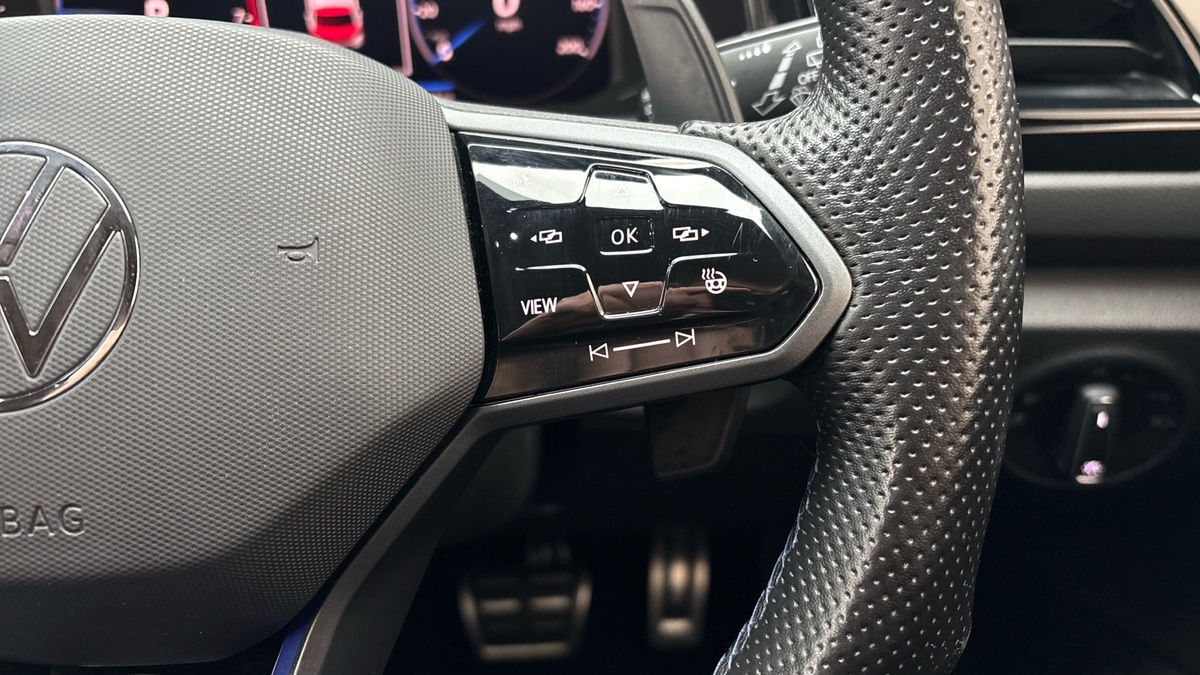 Volkswagen T-Roc Image 14