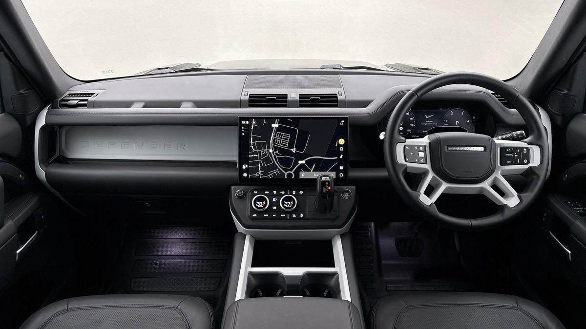 More views of Land Rover Defender 90